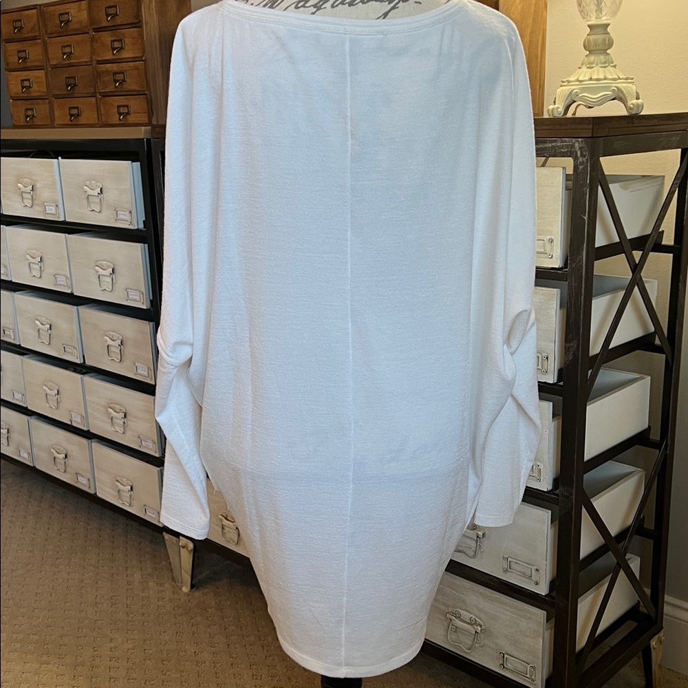 White House Black Market Classic White Tunic Dolman sleeve Top - Picture 3 of 6